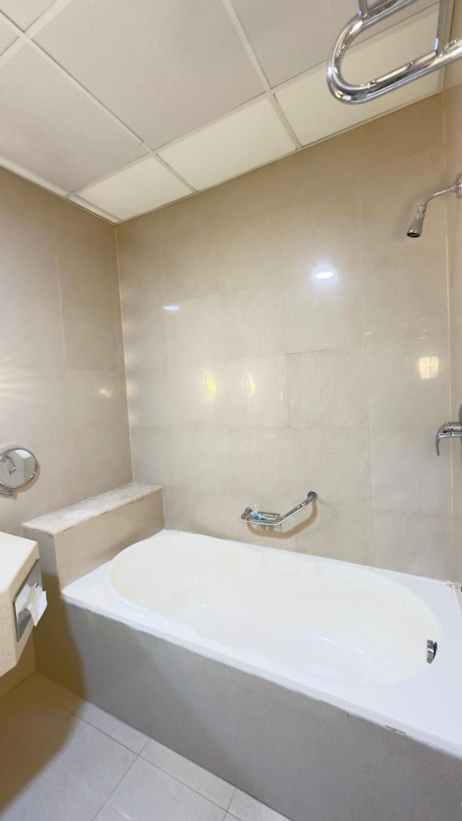 The Palace Suites El-Huber Dış mekan fotoğraf