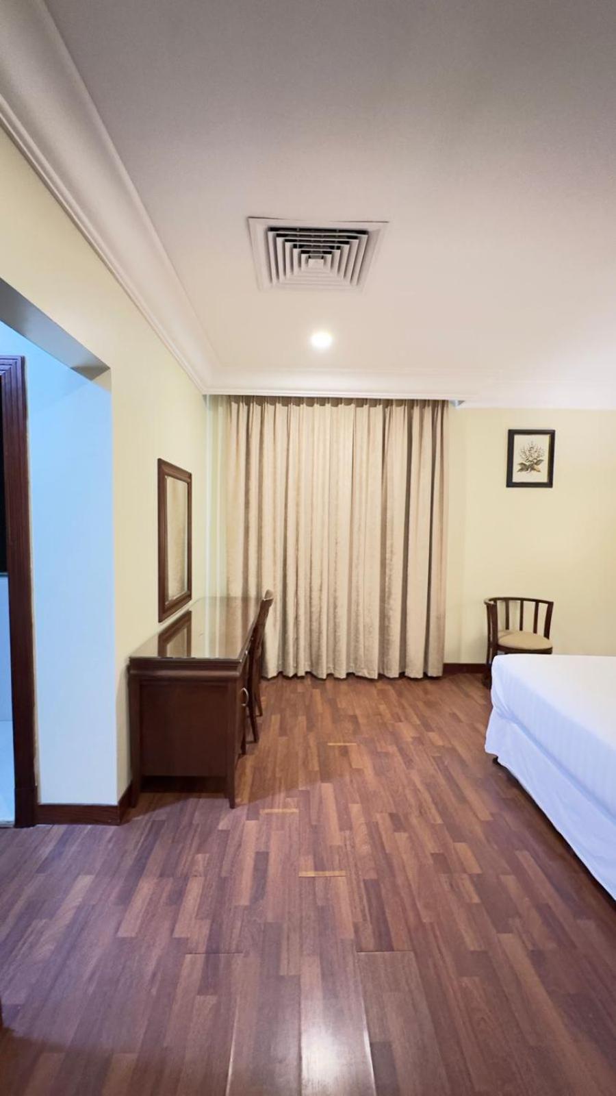 The Palace Suites El-Huber Dış mekan fotoğraf