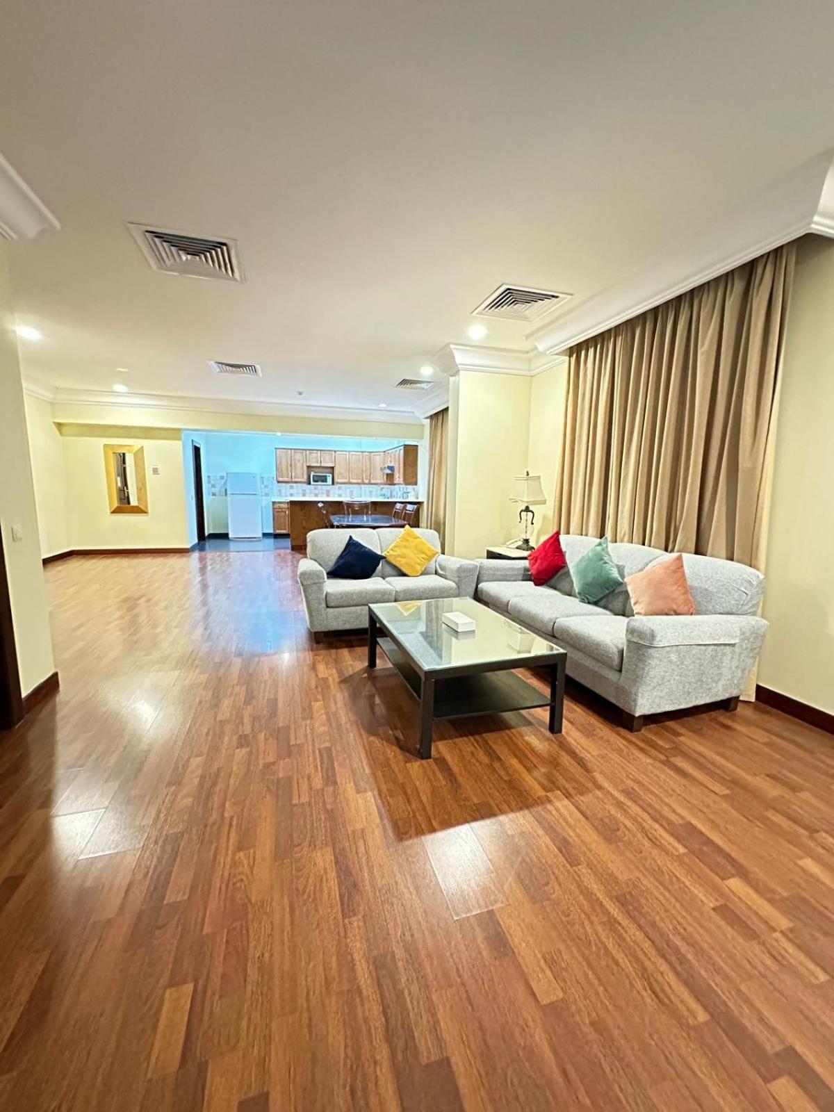 The Palace Suites El-Huber Dış mekan fotoğraf