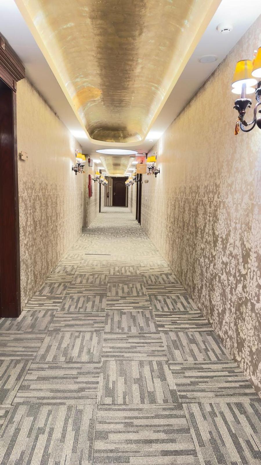 The Palace Suites El-Huber Dış mekan fotoğraf